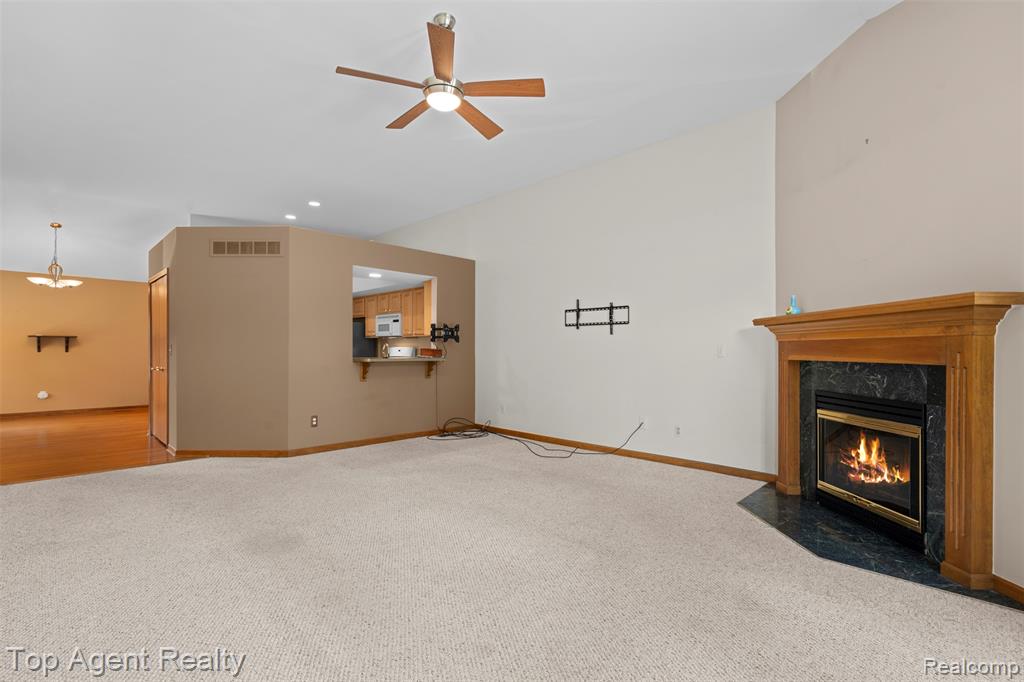 4415 Firethorn Court, Warren, MI 48092 — Photo 6