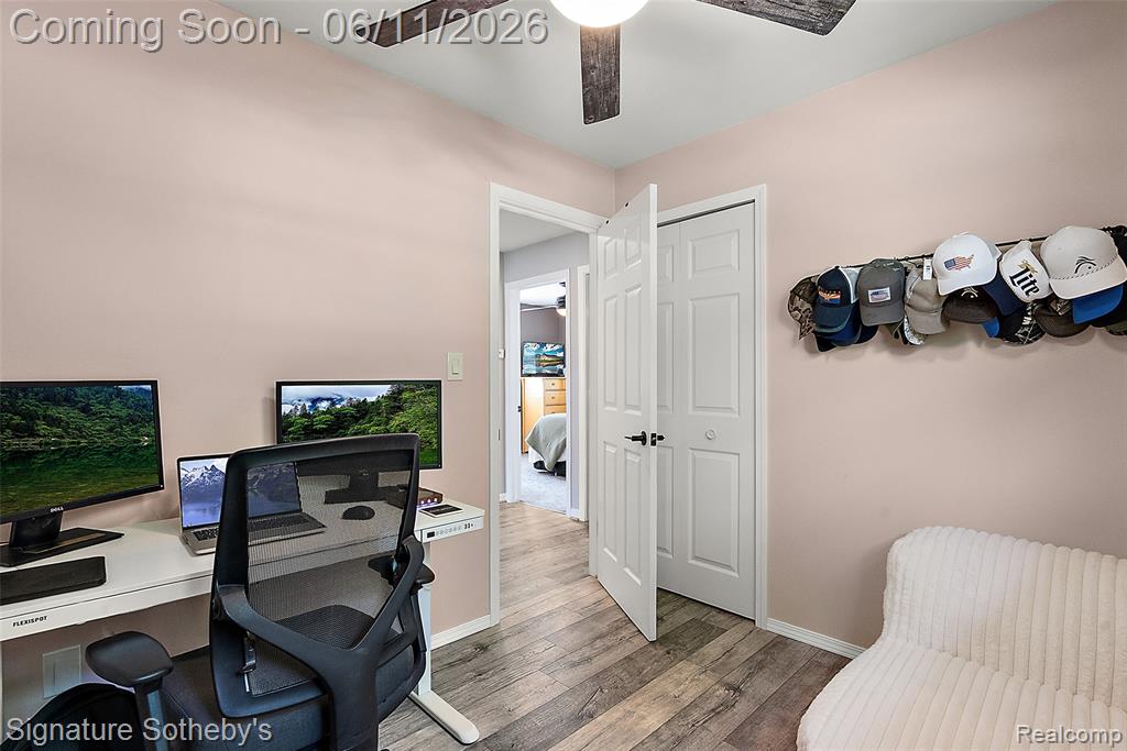 954 Panorama Drive, Milford, MI 48381 — Photo 26