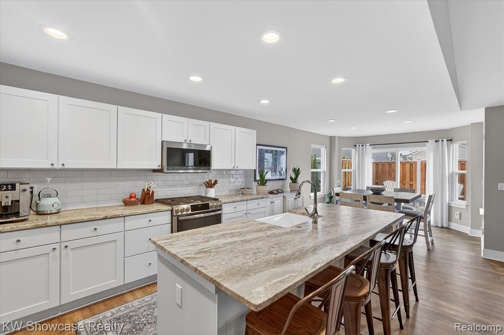 3108 Theodore E, Wixom, MI 48393 — Photo 20