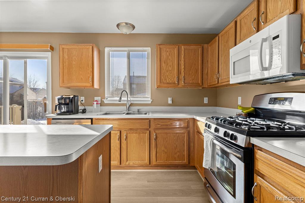 7164 Richmond Drive, Ypsilanti, MI 48197 — Photo 17