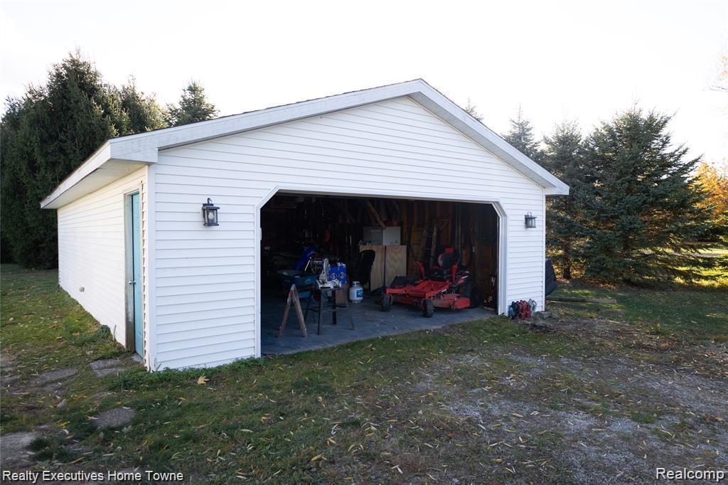 4683 Jeddo Rd Road, Fort Gratiot, MI 48059 — Photo 16