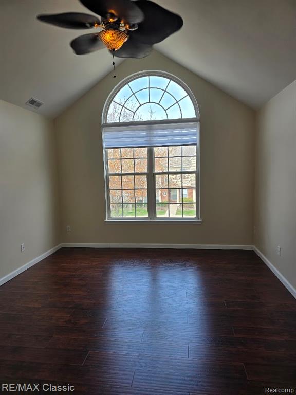 8469 Heywood Circle, Sterling Heights, MI 48312 — Photo 17
