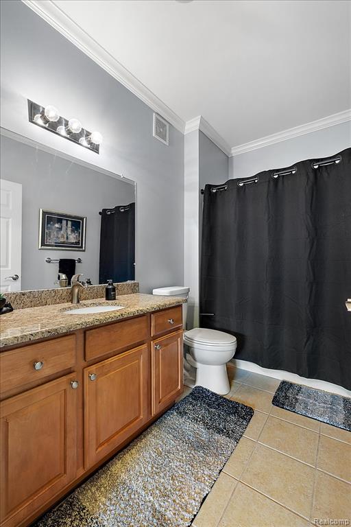 7779 Ambassador Drive, Shelby Twp, MI 48316 — Photo 24