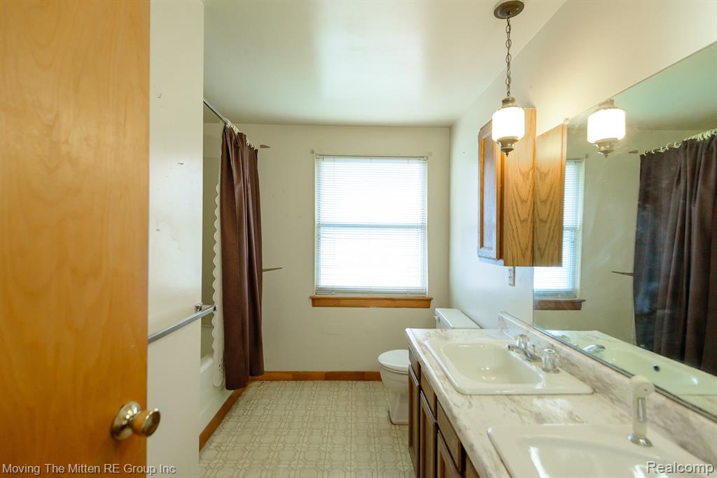 50274 Bog Road, Van Buren, MI 48111 — Photo 32