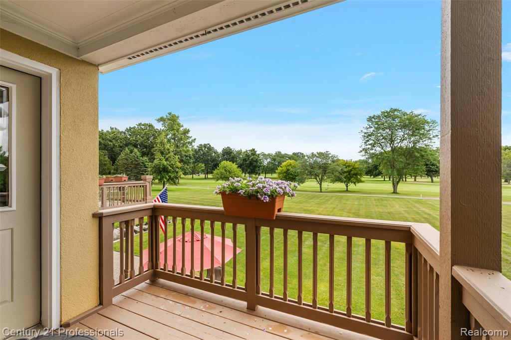 9310 Fairway Trail, Grand Blanc, MI 48439 — Photo 45