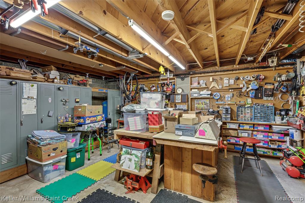 3340 Ordam Court, Oakland, MI — Photo 30
