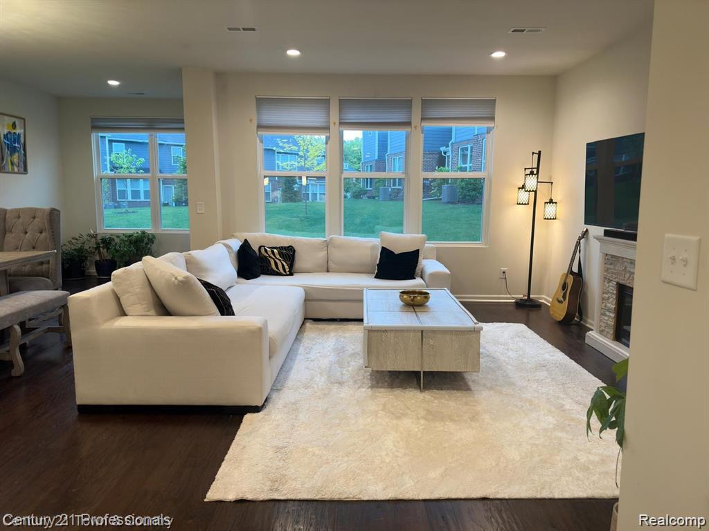 43637 Prospect Lane, Novi, MI — Photo 8