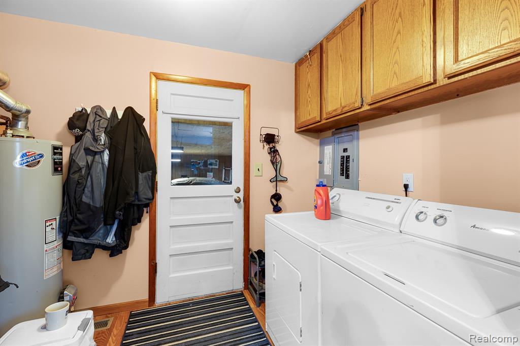11345 HOFFMAN Road, Maybee, MI — Photo 21