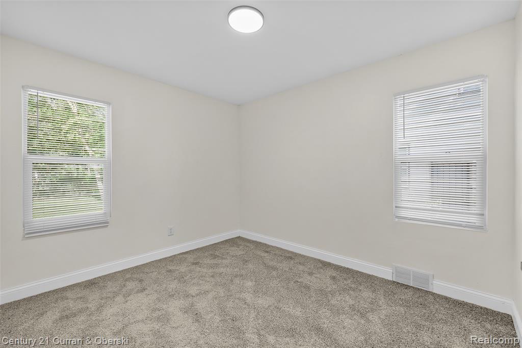 9639 Minock Street, Dearborn, MI 48228 — Photo 9