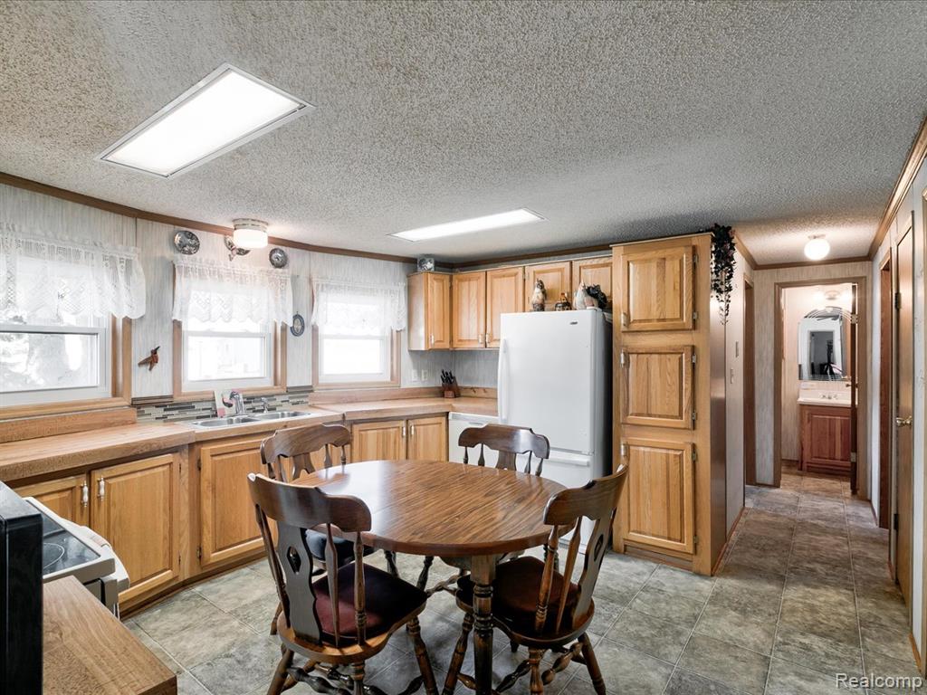 4333 24th Ave #67, Fort Gratiot, MI 48059 — Photo 9