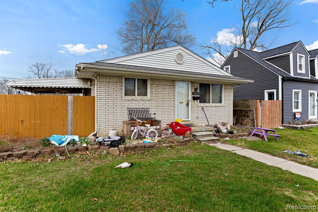 7001 BELTON Street, Garden City, MI — Photo 3