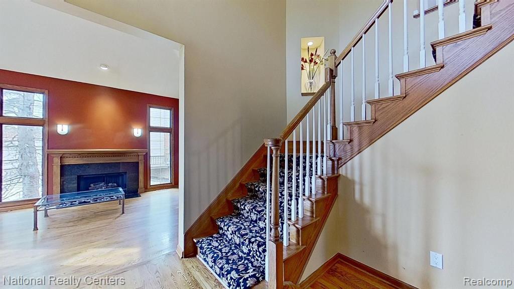 4392 STONEVIEW Drive, West Bloomfield, MI — Photo 15