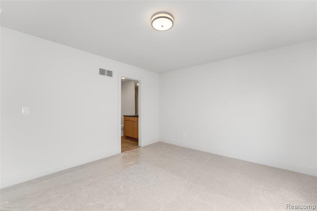 53 South Trail Court, Troy, MI 48083 — Photo 34