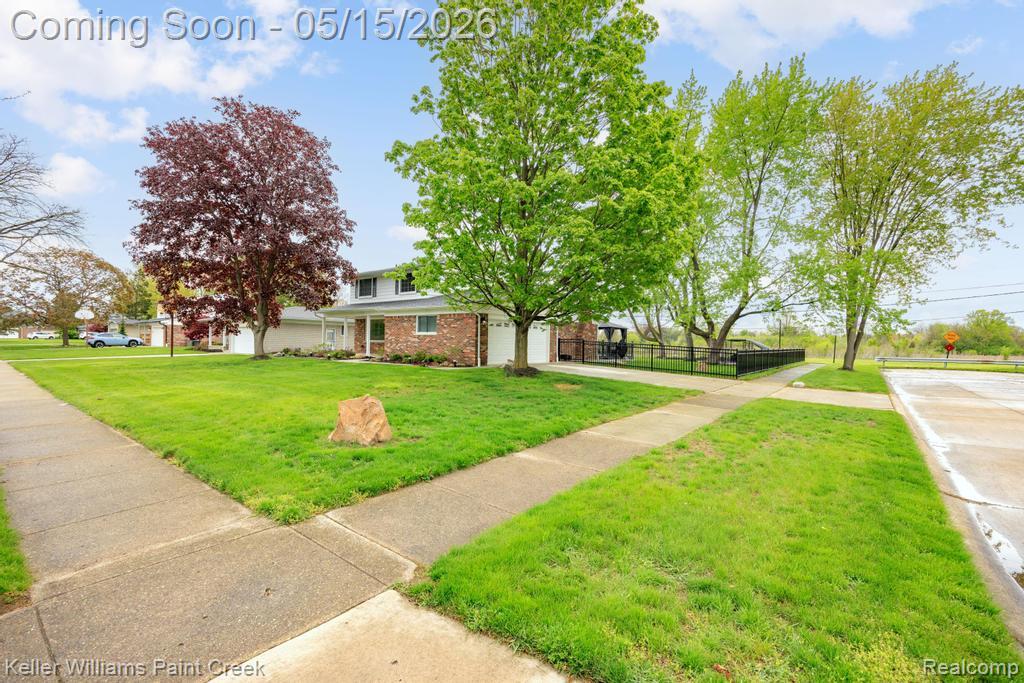 1195 Ashley Drive, Troy, MI 48085 — Photo 3