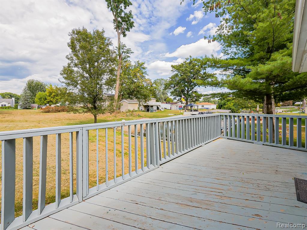 9526 Cedar Island Road, White Lake, MI — Photo 26