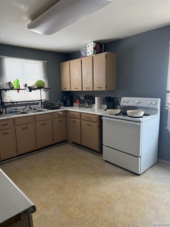 6934 LANSING Avenue, Jackson, MI 49201 — Photo 34