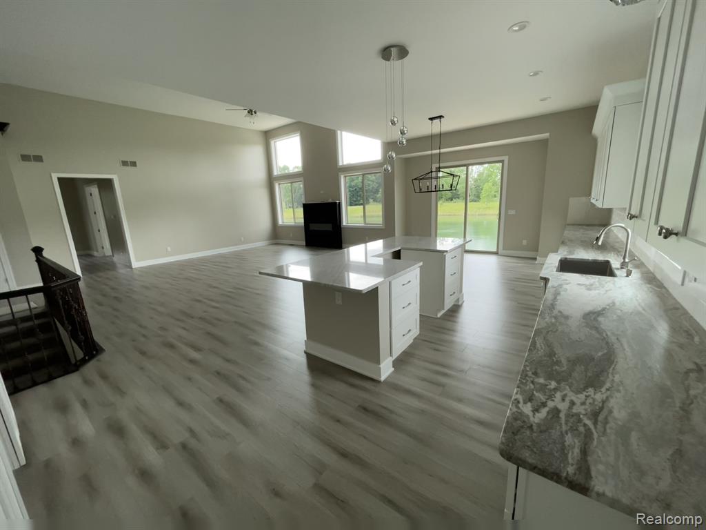 68651 Lake Angela Pointe, Richmond, MI 48062 — Photo 23