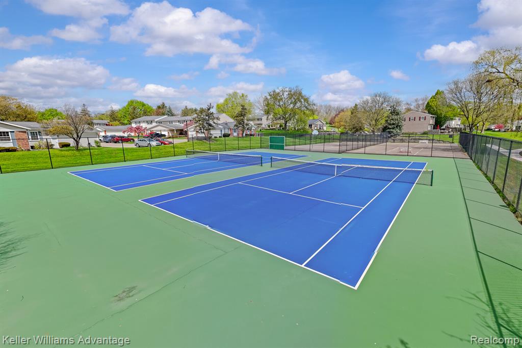 42930 Richards Court, Northville, MI 48167 — Photo 37