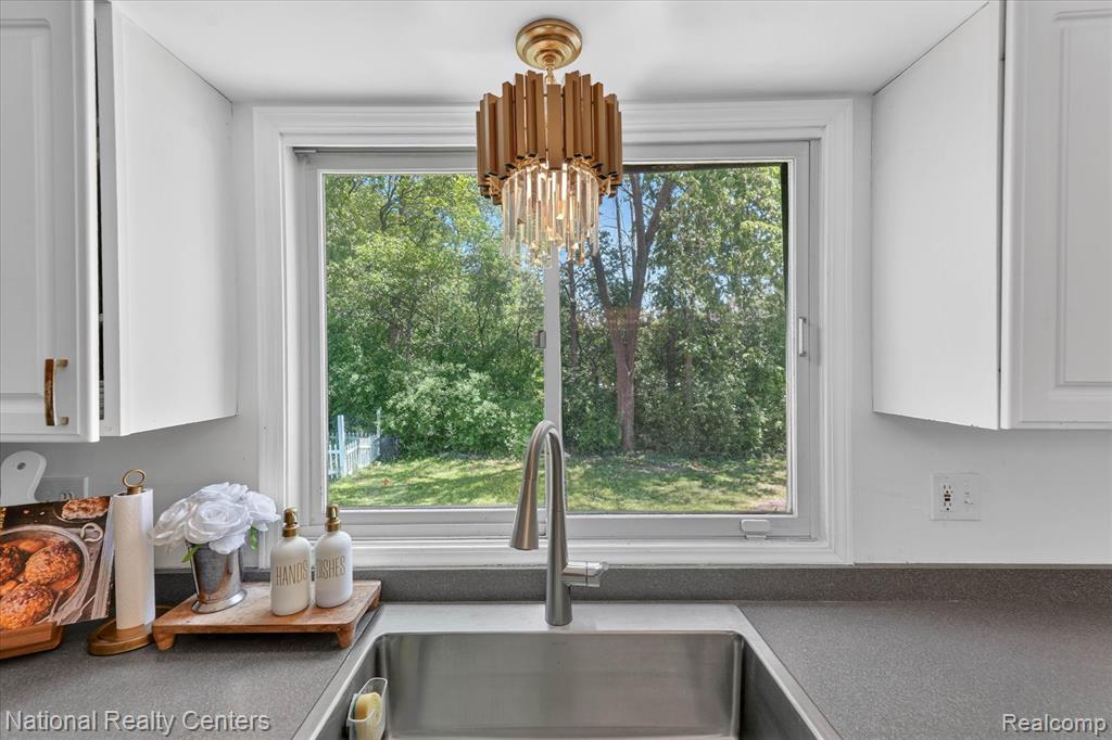 47222 Northgate Court, Canton, MI 48188 — Photo 20