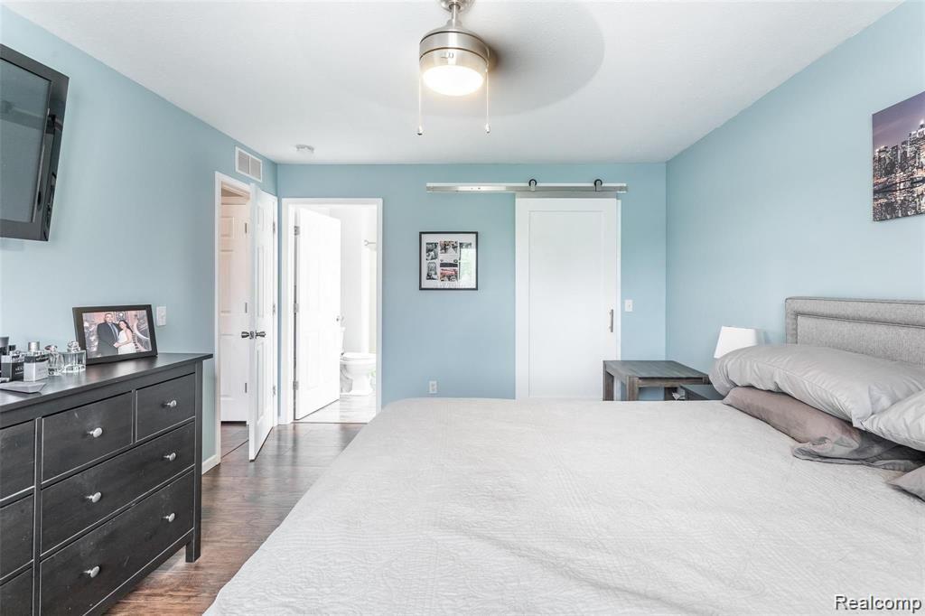 9699 WILDFLOWER, Belleville, MI 48111 — Photo 17