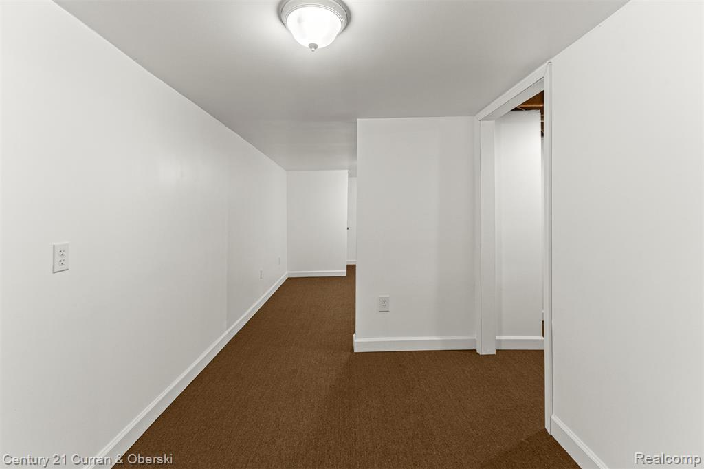 30631 Bayview Drive, Gibraltar, MI — Photo 31