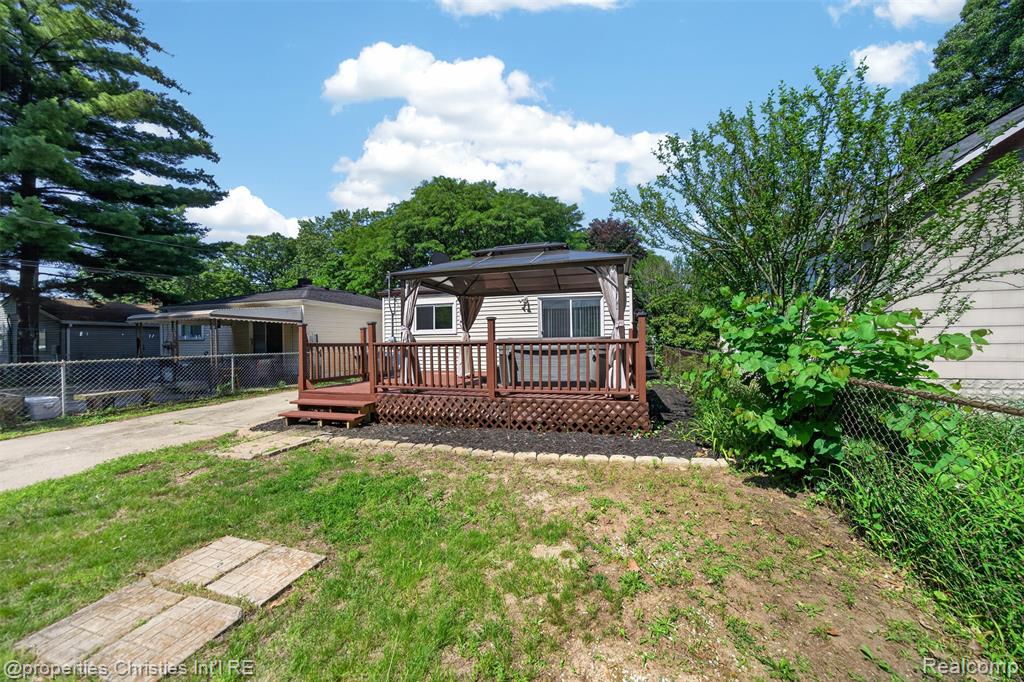 27856 Lenox Avenue, Madison Heights, MI 48071 — Photo 31