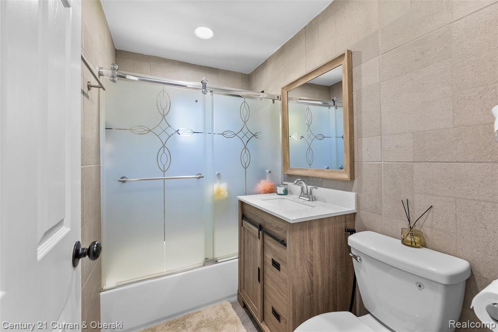 5851 Gilman Street, Garden City, MI — Photo 17