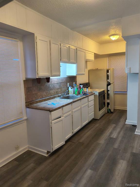 9260 Manor Street, Detroit, MI 48204 — Photo 2