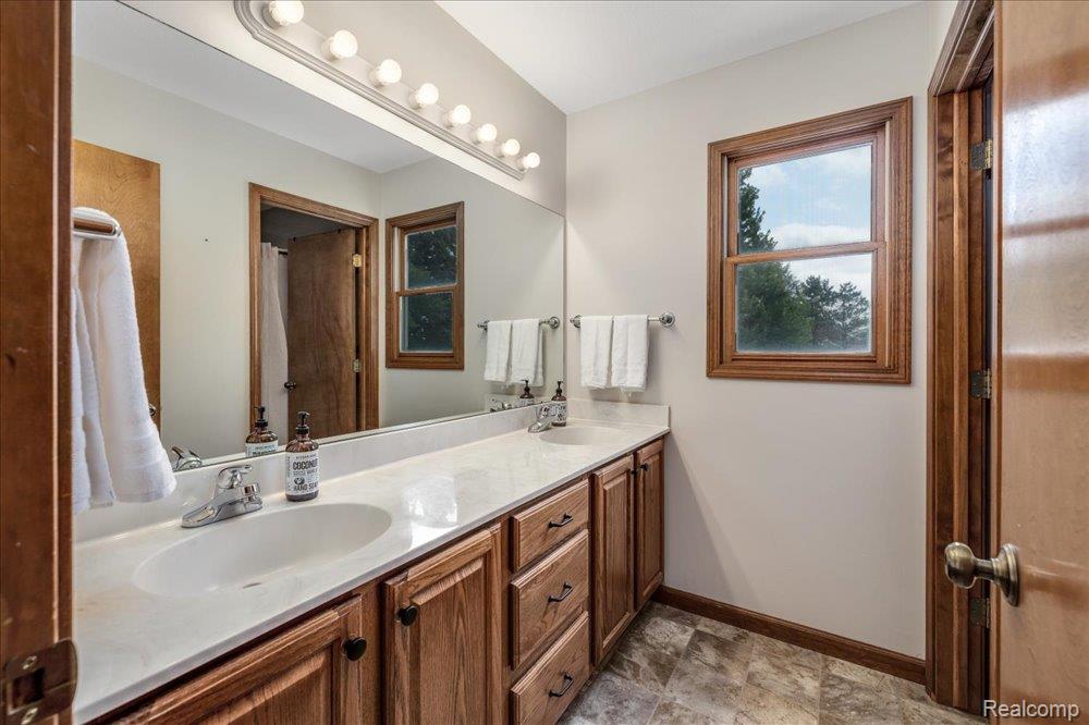 4981 Kay Drive, Monroe, MI 48161 — Photo 38