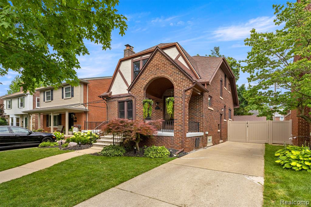 420 Fort Dearborn Street, Dearborn, MI 48124 — front exterior