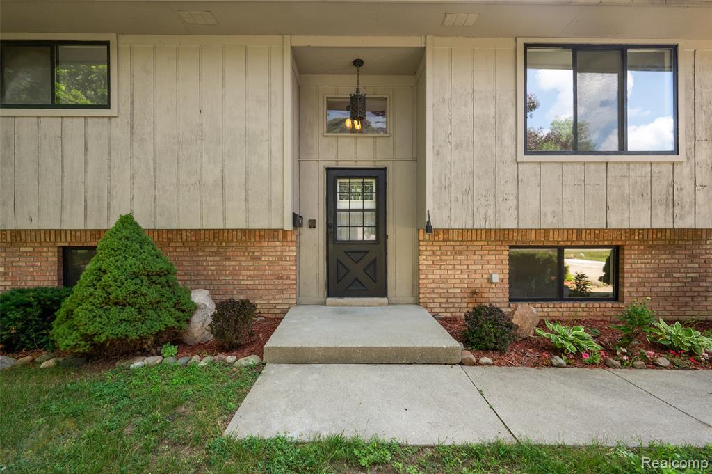 7427 Emerson, Washington, MI — Photo 4