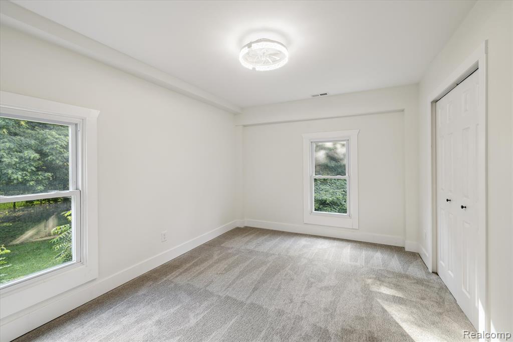 11240 Silver Lake Road, Byron, MI 48418 — Photo 19