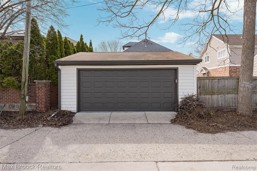 967 Ann Street, Birmingham, MI 48009 — Photo 51