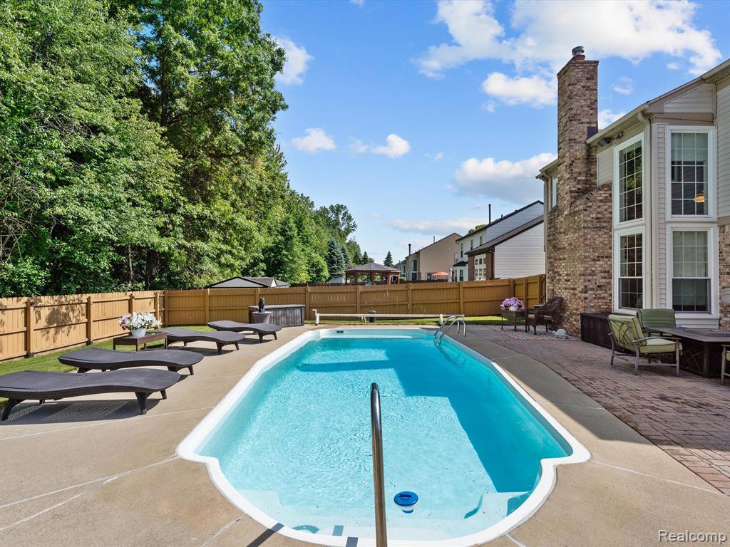 14765 BROOKSIDE Drive, Van Buren, MI 48111 — Photo 42