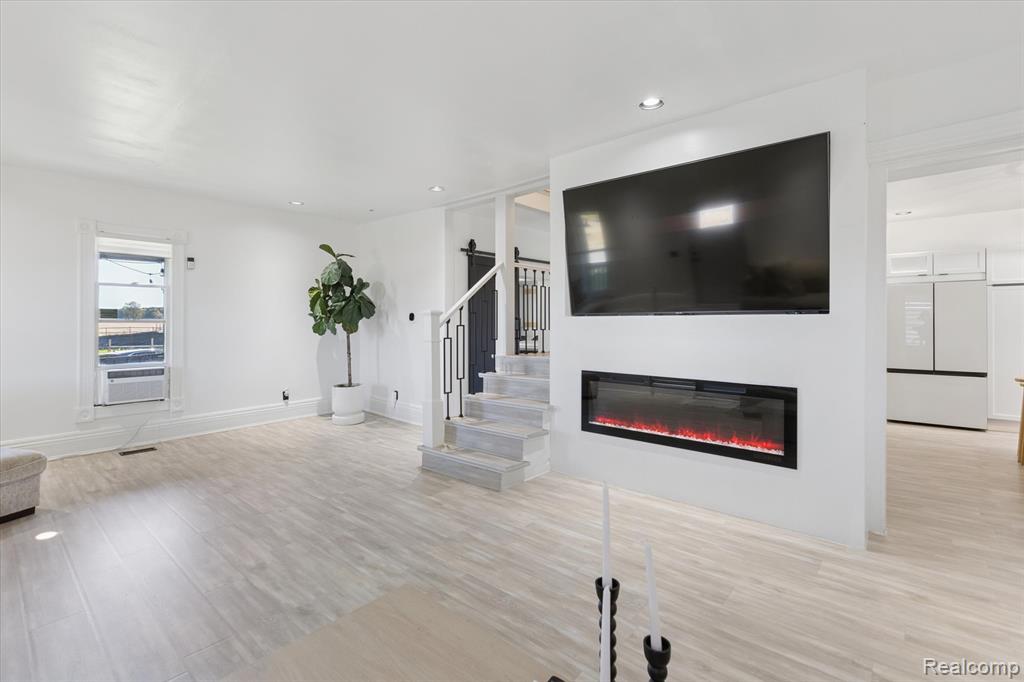 4121 Sheridan Road, MI 48433 — Photo 10