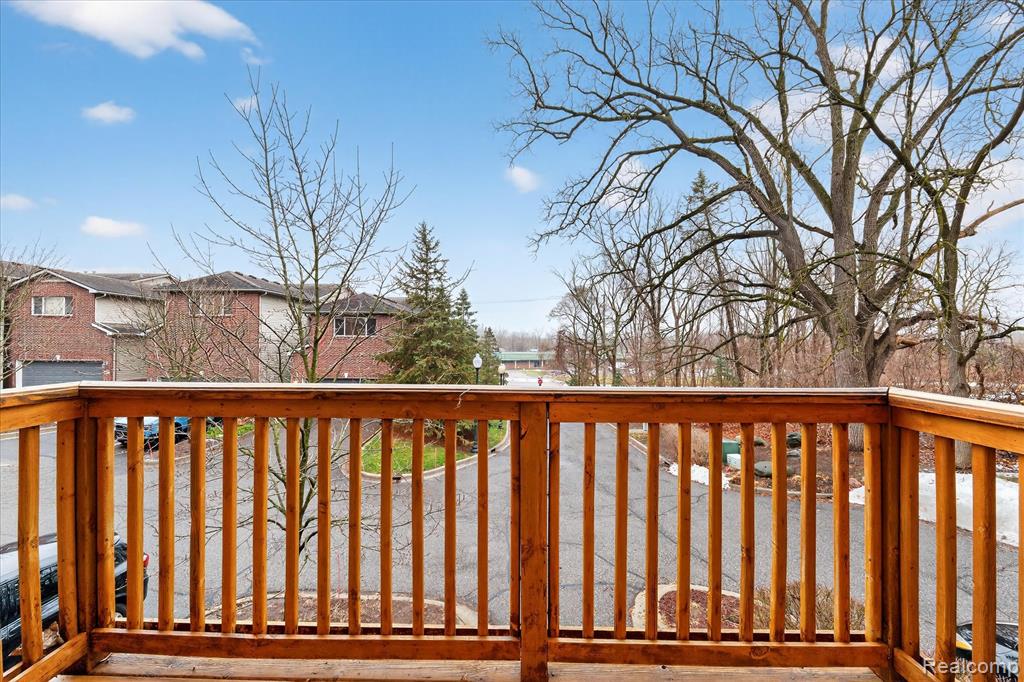 42488 Corlina Drive, Northville, MI 48167 — Photo 37