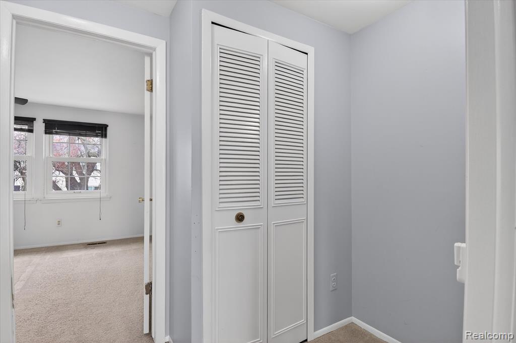 19555 Dartmouth Place, Northville, MI 48167 — Photo 31