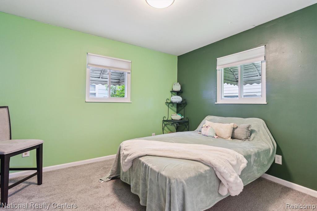 4458 Harding Street, Dearborn Heights, MI 48125 — Photo 16