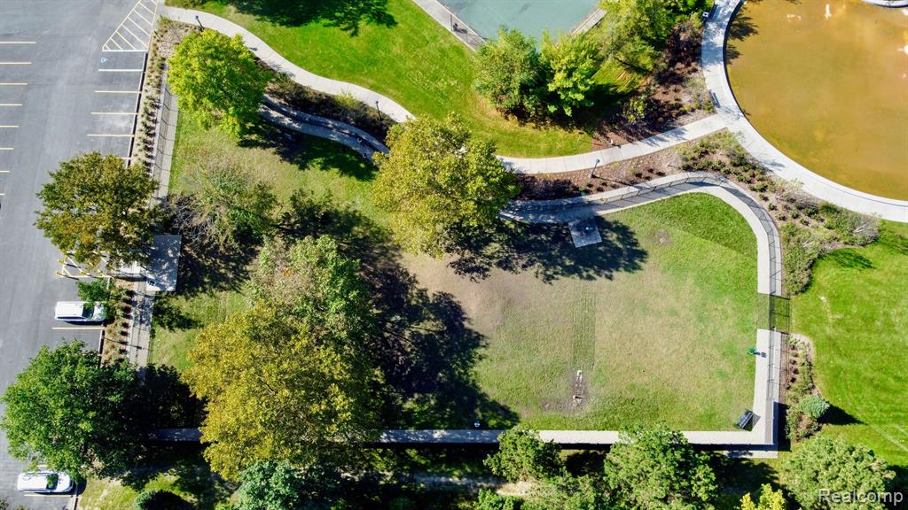 930 TROMBLEY Road, Grosse Pointe Park, MI 48230 — Photo 46