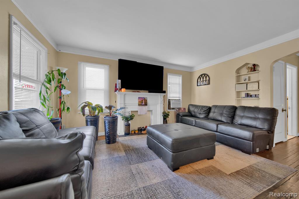 5540 MARSEILLES Street, Detroit, MI 48224 — Photo 3