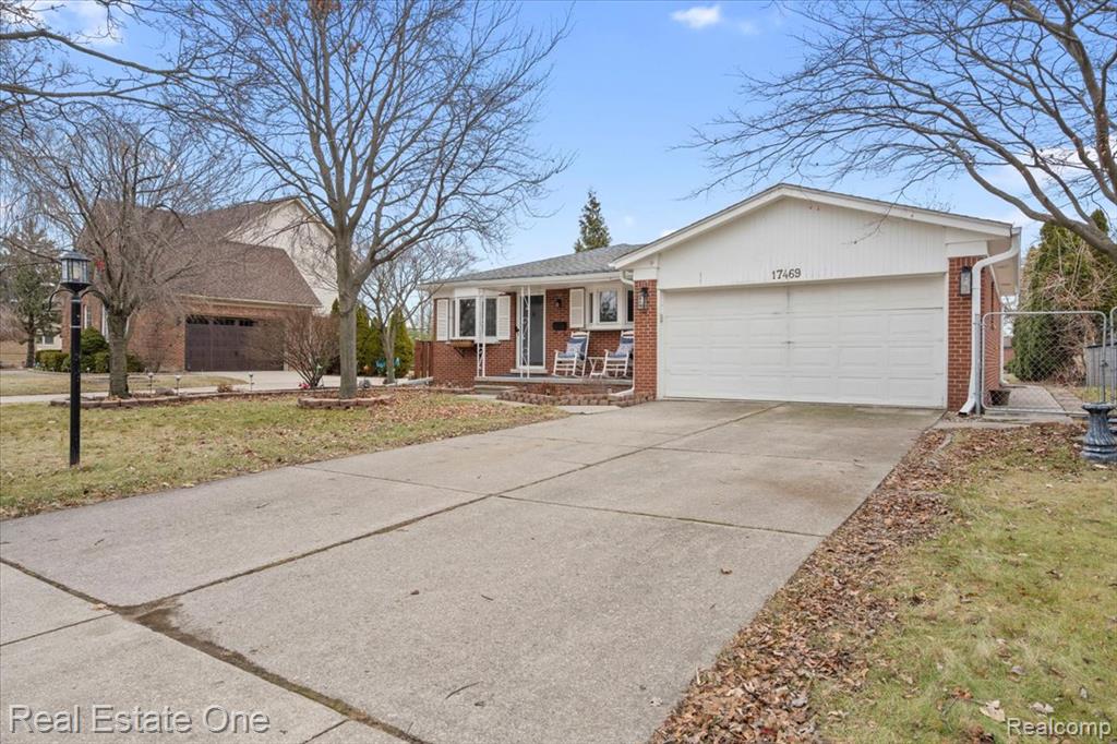 17469 Poplar Street, Riverview, MI 48193 — Photo 2