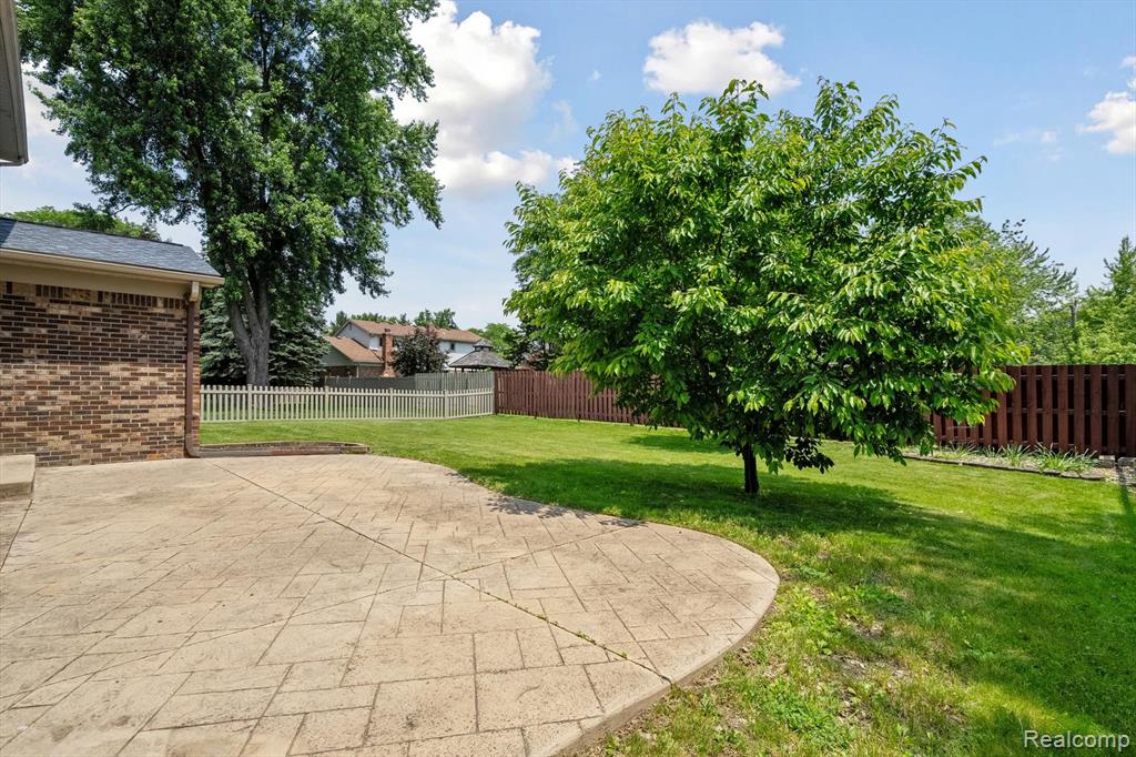 7302 PARKWAY Court, Canton, MI 48187 — Photo 53