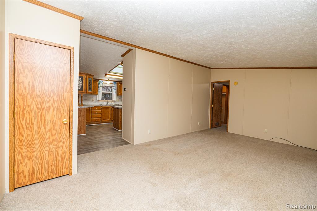 9198 Ashdown Avenue, White Lake, MI — Photo 5