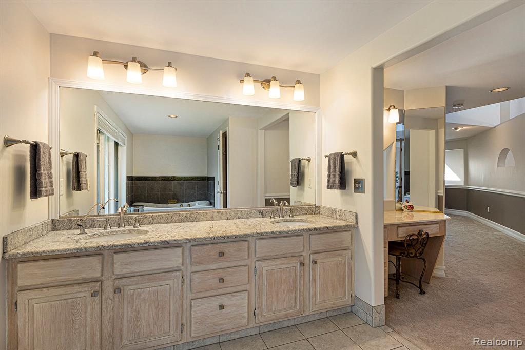 841 OLD MILFORD FARMS, Milford, MI 48381 — Photo 22