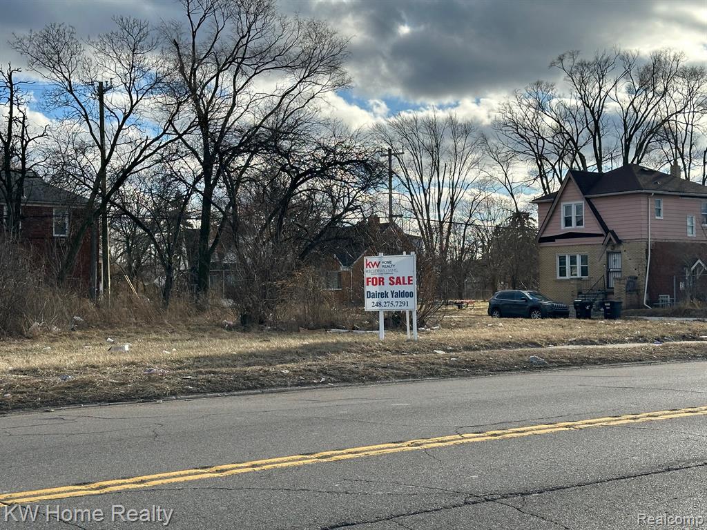 3302 E 7 MILE Road, Detroit, MI 48234 — Photo 5