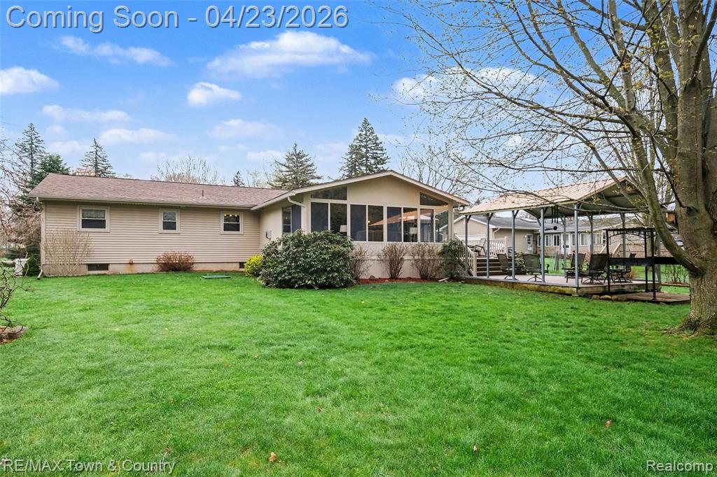 5163 Blossom Drive, Flushing, MI 48433 — Photo 30