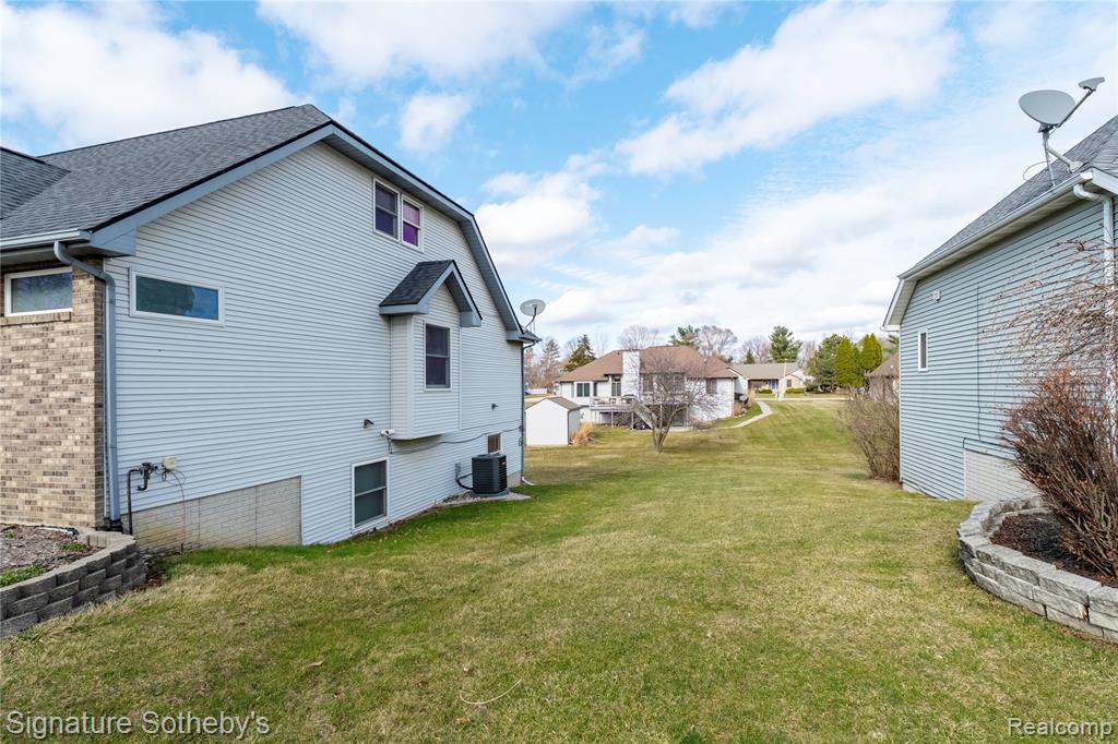 6460 Marble Lane, Flushing, MI 48433 — Photo 8