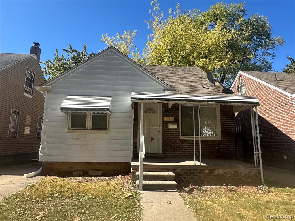 7777 Auburn Street, Detroit, MI 48228 — front exterior