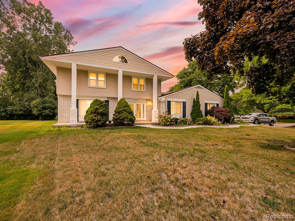 6240 Wynford Drive, West Bloomfield, MI