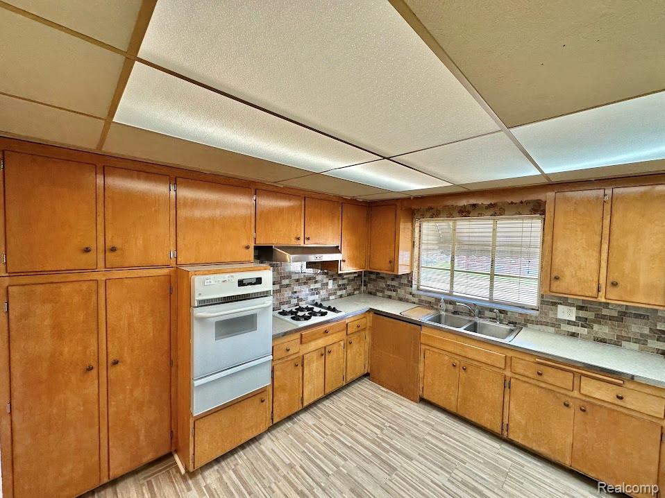 7502 Coolidge, Center Line, MI 48015 — Photo 7